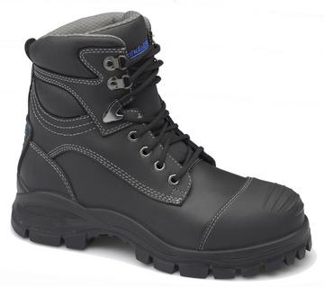 4 Tips for Keeping your Feet Dry and Comfortable in Safety Boots.